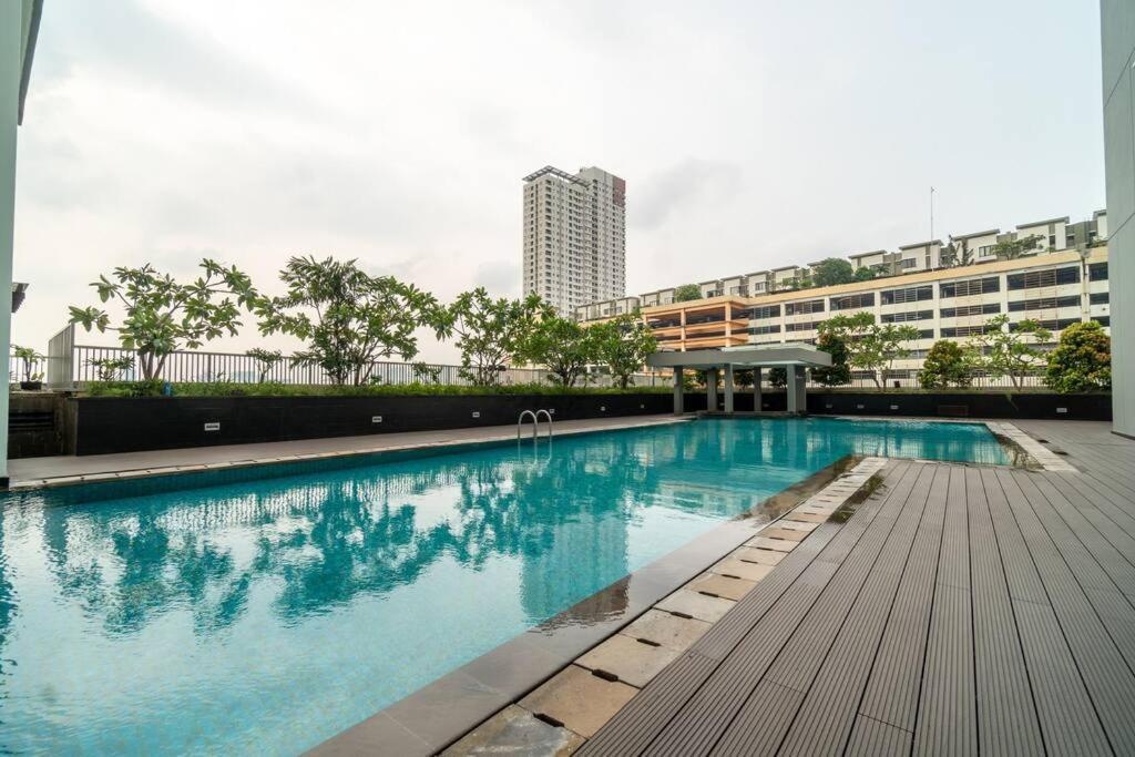 Exclusive And Cozy In Pangsapuri Jakarta